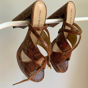 Villa Rouge Platform Block Heels